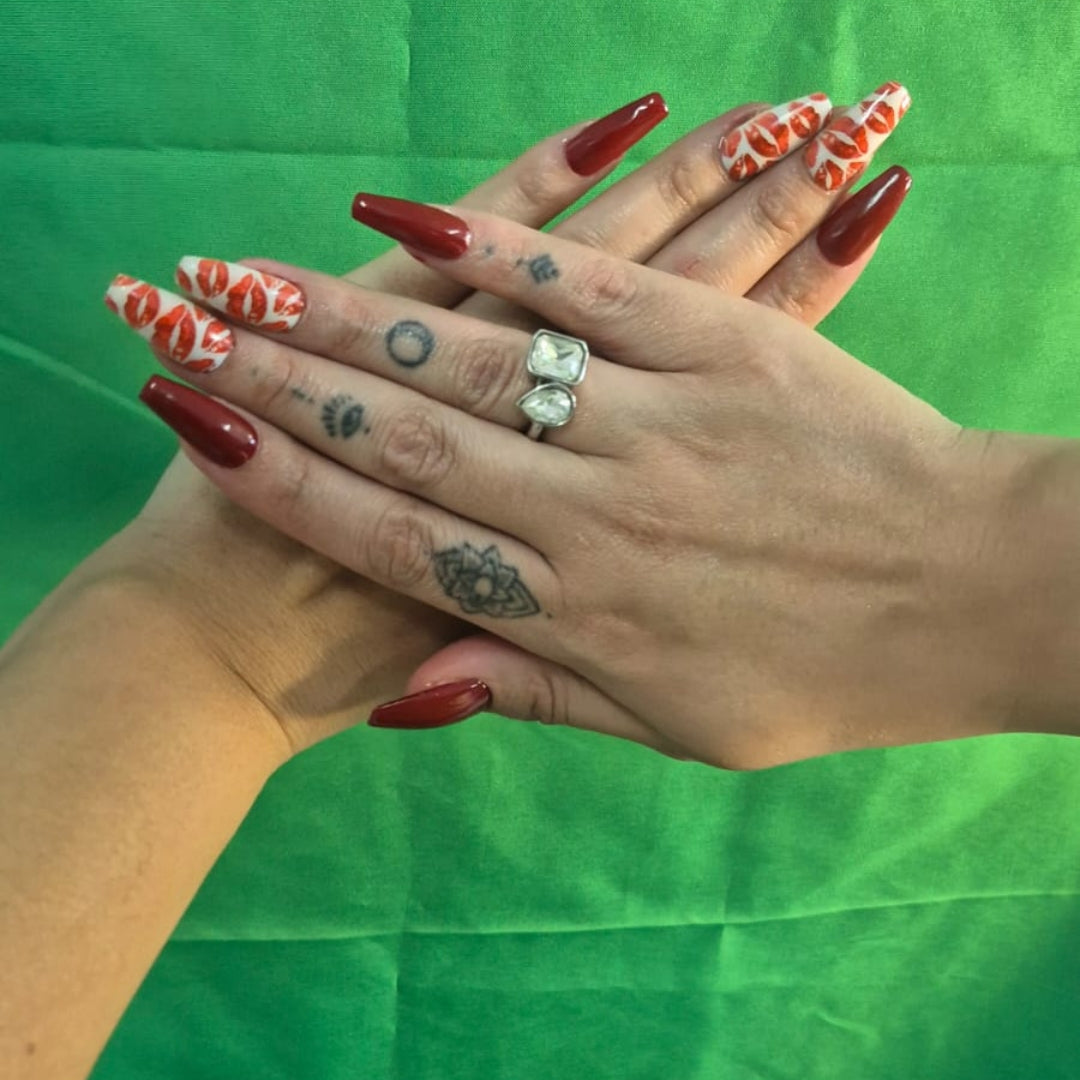 The Nail Printer | Prints 3D Nail Art Instantly
