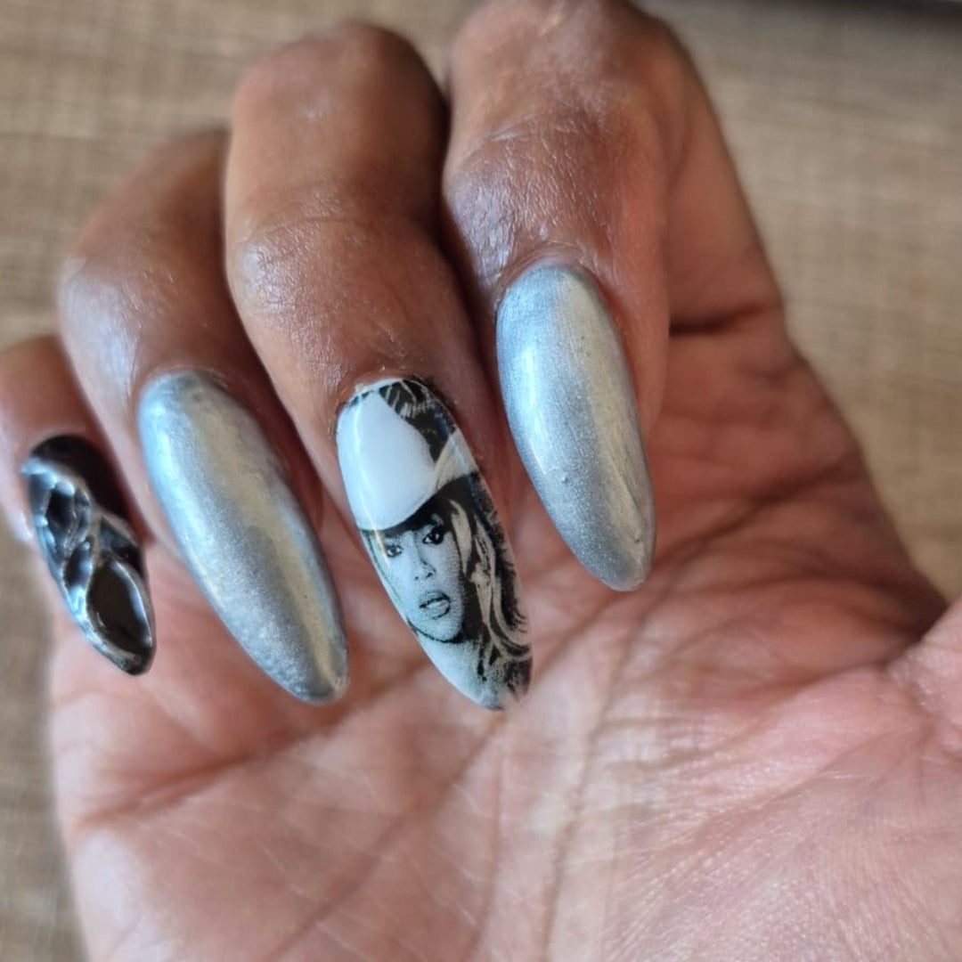 The Nail Printer | Prints 3D Nail Art Instantly